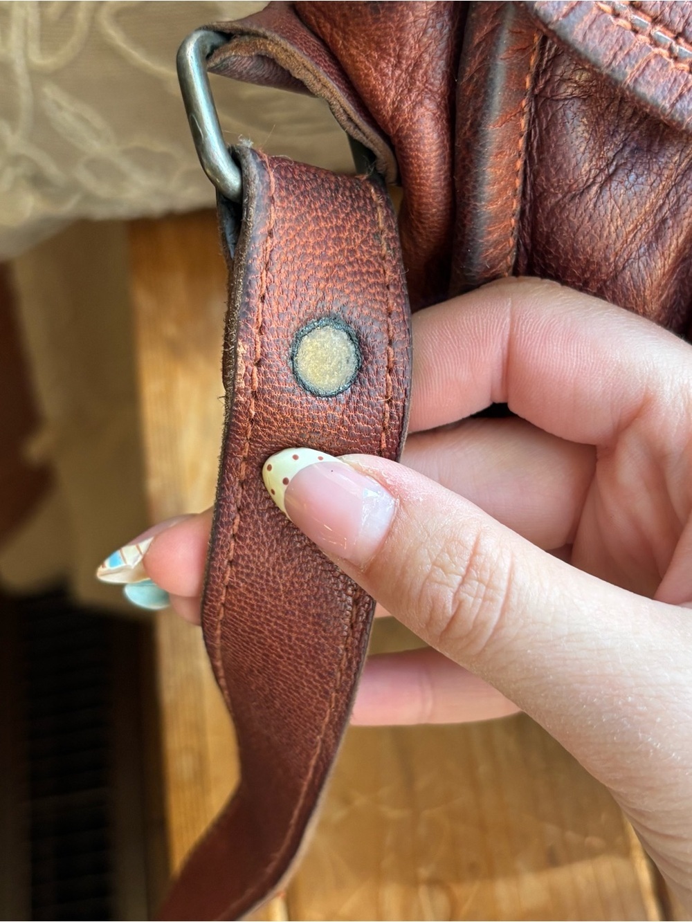 Vintage Brown Leather Crossbody Messenger Bag - Picture 3 of 8